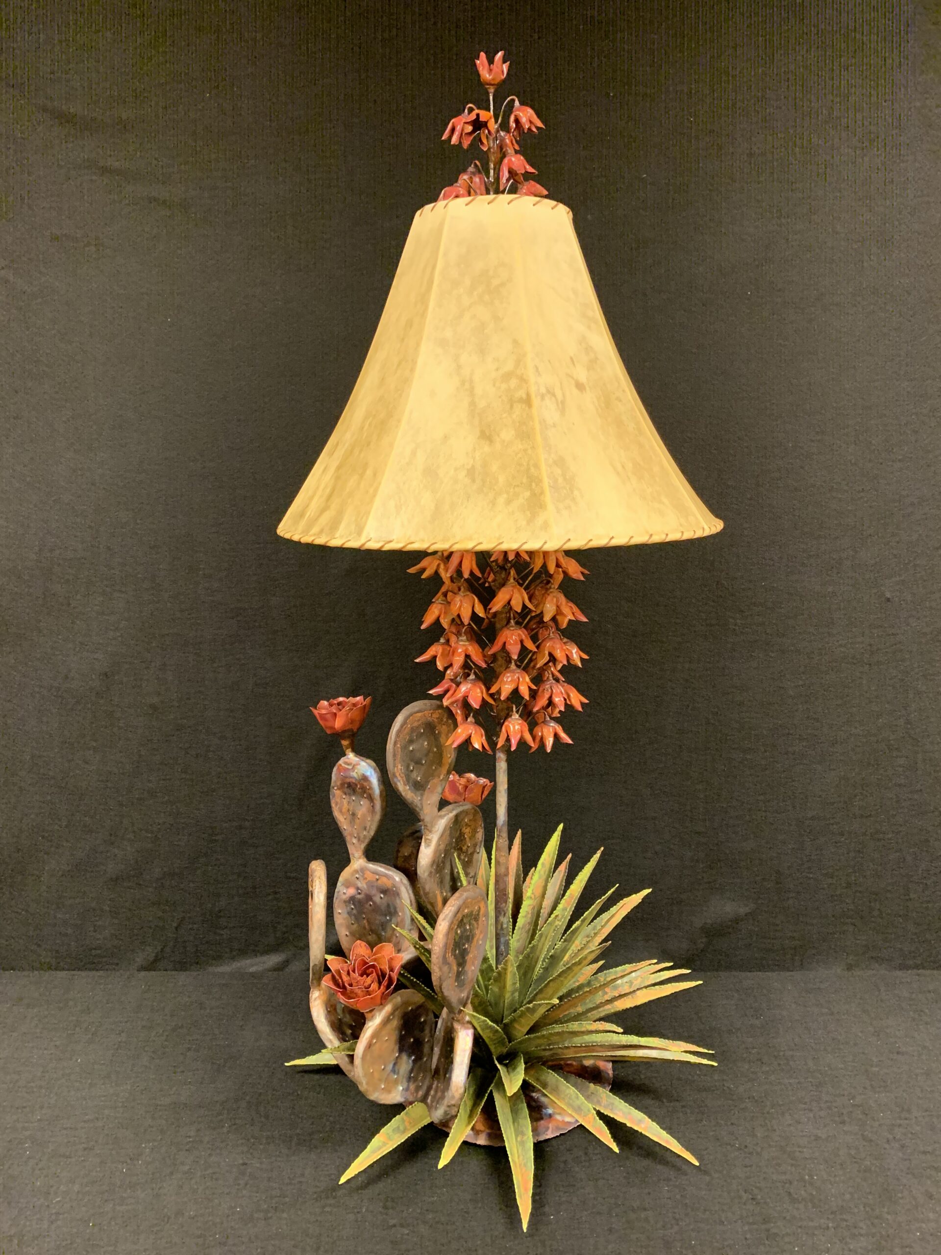 Cactus Yucca Lamp Large